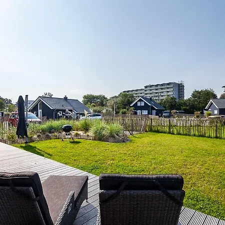 Kuestenzauber Kalifornien - Mit Hund - Komplett Eingezaeunter Grosser Garten - Sauna Und Kamin - Im Sommer Strandkorb Inklusive * Schönberg in Holstein